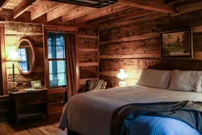 The Cabin at Mount Liberty - Image 3