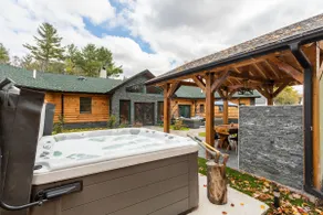 Luxury Custom Home With Hot Tub Minutes From Town - Image 5