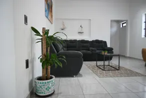 Comfortable house, 3 minutes from the beach with a pool - Image 2