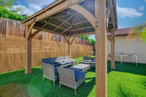 Good Times & Tan Lines w/Pool & Pool Table Slps 9 - Image 3