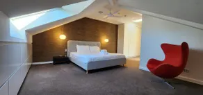 Absolute Waterfront with Oversized Private Terrace - Image 4