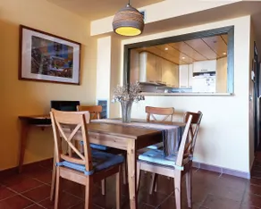 Apartment in Port de L'Escala - Image 5