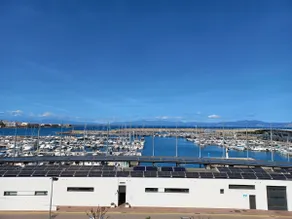 Apartment in Port de L'Escala - Image 2