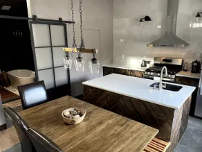 ”Onesie” a modern custom built 1bed Apt! - Image 2