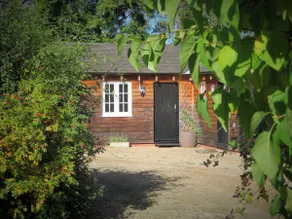 Cosy rural studio annexe - Image 2