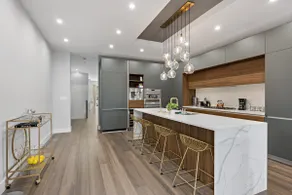 Spacious 4 Bedroom Condo - Image 3