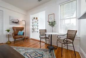 Bright Airy Luxurious Abode in Walkable Riverside - Image 4