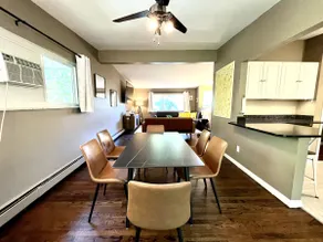 Cozy 3bdr 1 mile to Big House/Downtown w. Parking - Image 2