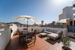 Penthouse, priv roof terrace, best views in Malaga - Image 5