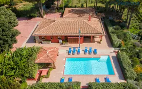 Villa Girasoli con piscina privata e SPA a 2km dalla spiaggia - Image 3