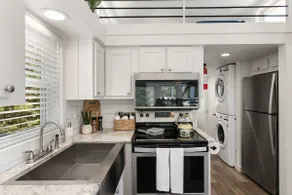 Flower Child Tiny Home at Lake Travis - Image 2