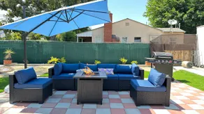 Spacious, Private, Modern 4 BR House + Game Room - Image 2