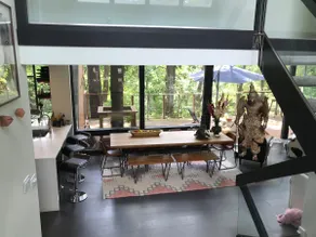 Retreat in a Stunning House - Image 3