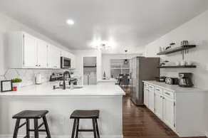 Contemporary home in the heart of McKinney - Image 2