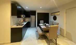 Amazing apartment near the airport - Image 2