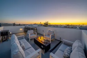 Oceanview Home w/ Rooftop Deck & Garage - Image 3
