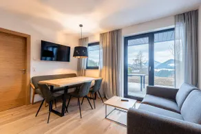 Superior apartment with 2 bedrooms. & infinity pool - Image 3