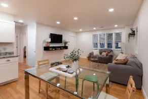 Modern 2-bedroom w/parking near Encore and Logan - Image 4