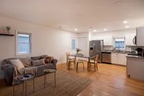 Modern 2-bedroom w/parking near Encore and Logan - Image 5