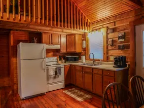 Rustic Cabin Getaway - Image 4
