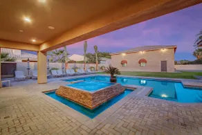 La Dolce Vita Estate - Luxury Retreat w/ Game Room - Image 3