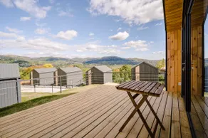 Cozy getaway with stunning views - Image 5