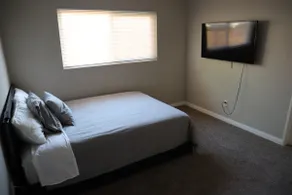 Stress-free, get away Home with 3 Bedroom and Pool - Image 3