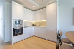 Uma Suites O'Donnell - Image 3