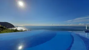 Duplex apartment with incredible sea views in a gated community in Guarujá. - Image 2