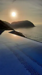 Duplex apartment with incredible sea views in a gated community in Guarujá. - Image 4