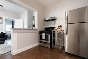 Fantastic Cottage, Walk to Pearl - Downtown unit 1 - Image 5