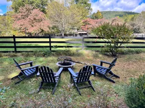 Horse Pasture Hideaway - an idealic cabin retreat. - Image 3