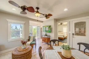 Loft-style 1/1, 5-10 Min Walk to Coronado Beach! - Image 3