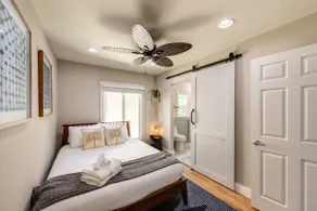 Loft-style 1/1, 5-10 Min Walk to Coronado Beach! - Image 2