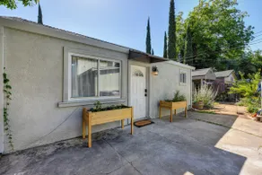 Mariposa Cottage: Charming Peaceful Urban Oasis - Image 5