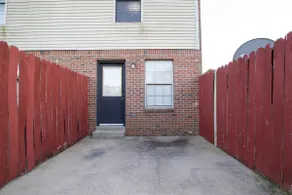 A clean home conveniently located - Image 2