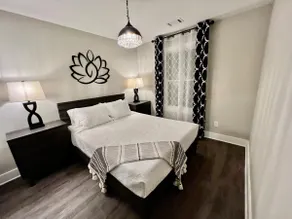Charming Gainesville Townhome 2 - Image 5