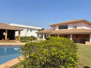 High-end house in City Castelo Itu condominium - Image 3