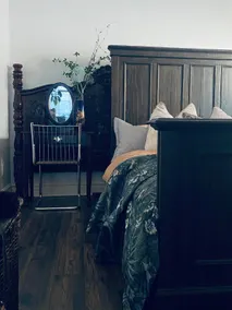 Cozy & private garden suite, 30 mins to DT - Image 4