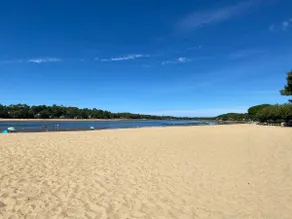 An air-conditioned cocoon on the shores of Lac d'Hossegor - Image 2