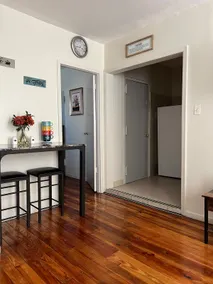 Cozy 1 bedroom front apartment rental - Image 5