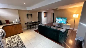 2 Bed-2Bath-Kitchen Private Family Couple Work - Image 2