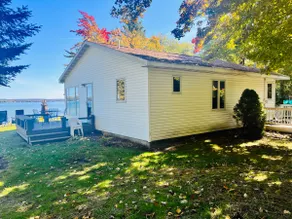 Arborvitae Point Cottage - Image 5