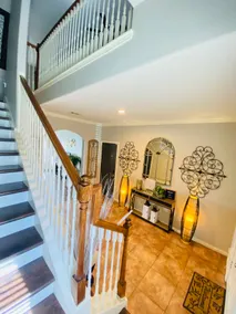 Spacious 5BR • 7 Queen Beds • 2 Living Areas - Image 2