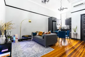 1 BR apartment in an iconic heritage building - Image 5