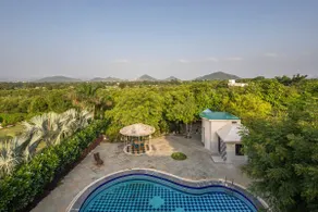 2BR Pool&Bonfire| StayVista | Wild Orchid @Udaipur - Image 4