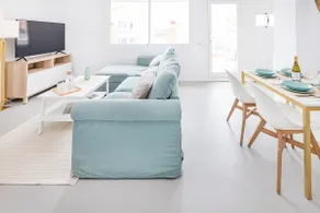 Homey Apt- Penthouse with Cathedral View - Image 3