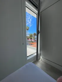 Manuel Florian Apartments, Oasis Club A - Image 5