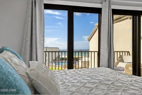 4BR Resort Home Ocean Views Sounds - Image 2