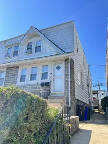 1BR with Office Space, Dedicated Parking & Laundry - Image 4